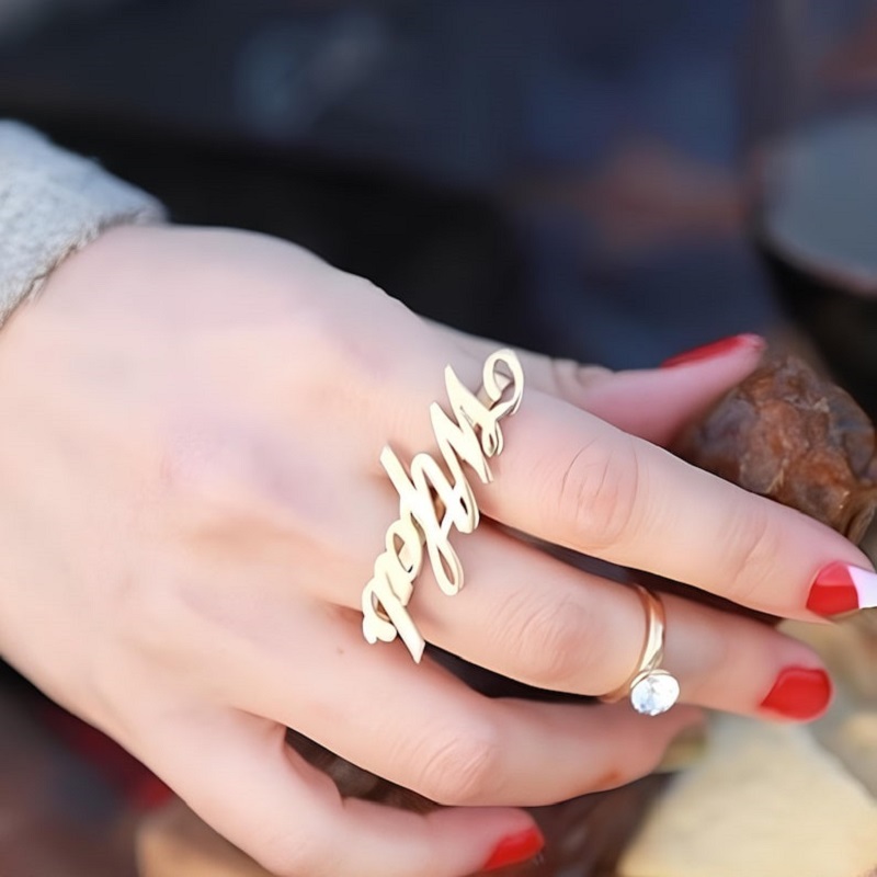 Anpassbarer Zwei-Finger-Ring a – Initial Ring Custom Bewertung und Preis